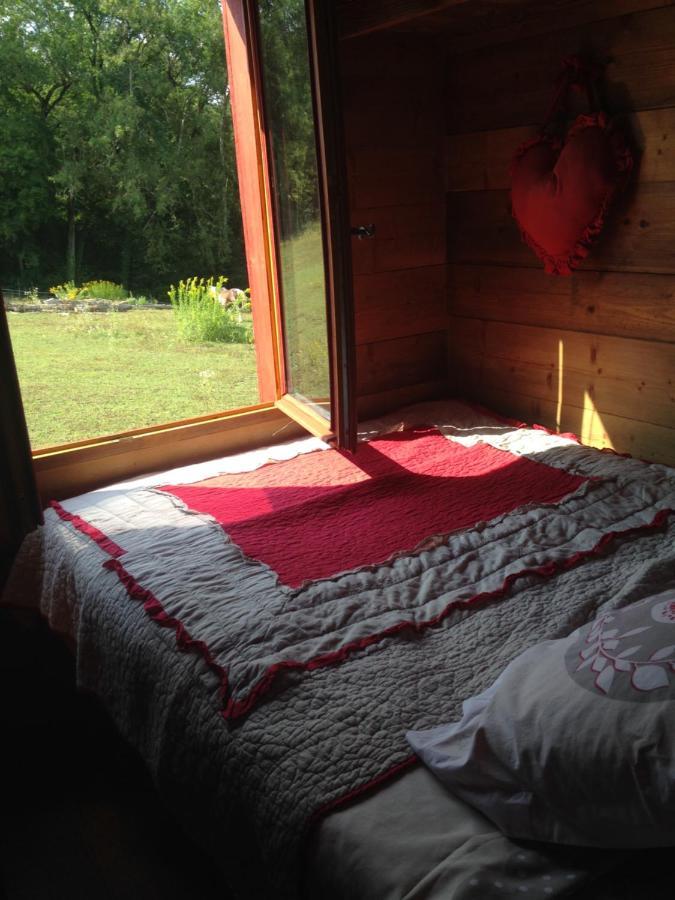 Les Patins A Roulottes Holiday home Yenne